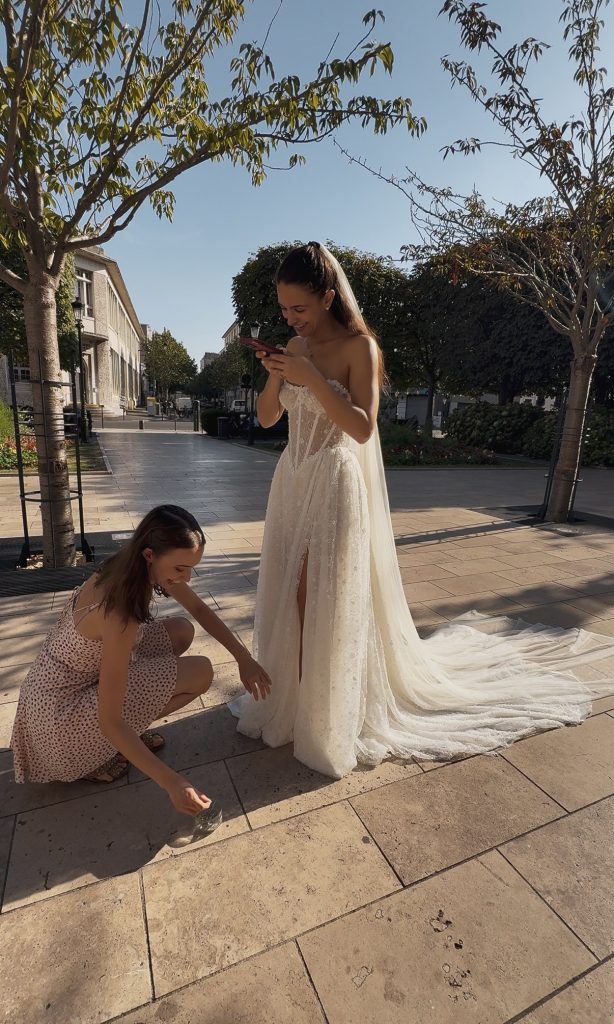 Robe de mariée corsetée brodée de perles